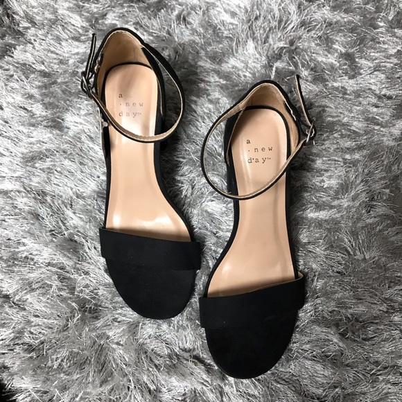 a new day Shoes - A new day black faux suede heels